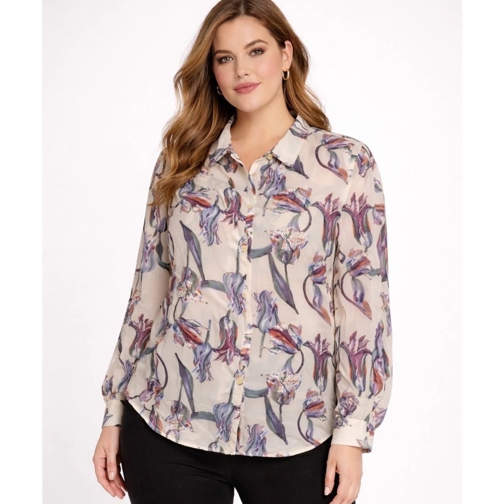 PrettyLittleThing Plus Cream Purple Floral Tulip Button Down Blouse US 16 NWT - Picture 2 of 8